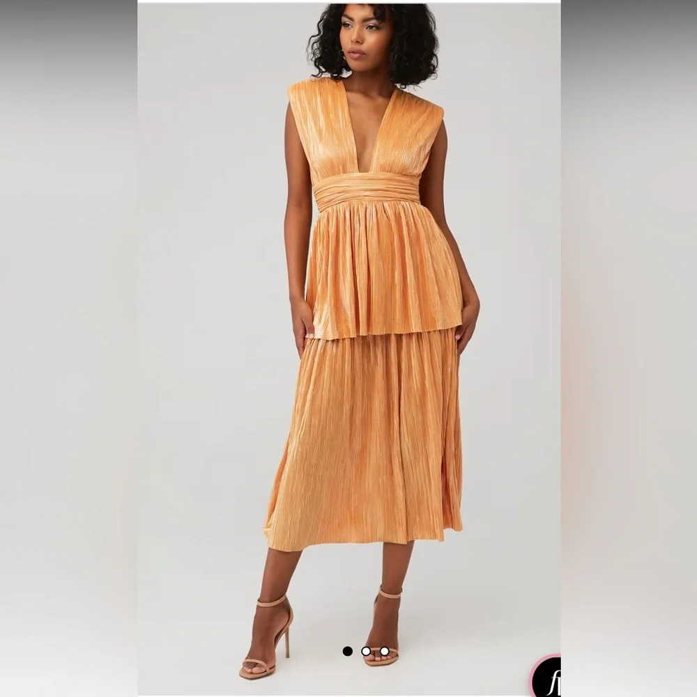 Sabina Musayev Ophelia Plissé Lurex Midi Dress - Picture 2 of 8